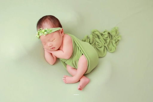 恩施宝宝在肚子里打嗝